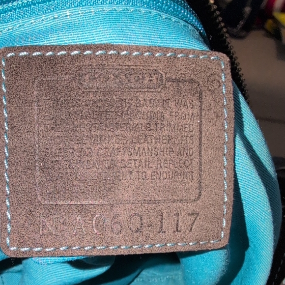 Vintage Coach Hampton Hobo Bag NA06Q-117 - Picture 12 of 15